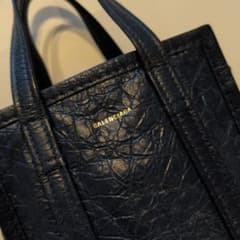 BALENCIAGA ✦Navy バザール ショッパー XXS バッグ - メルカリ