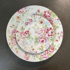 キャスキッドソン 花柄プレート お皿 2枚セット 18cm.27cm - メルカリ
