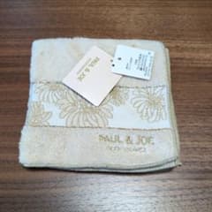 PAUL & JOE タオルハンカチ ベージュ 花柄のサムネイル