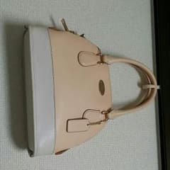 値下げcoach ピンク ドーム型レザーバッグのサムネイル