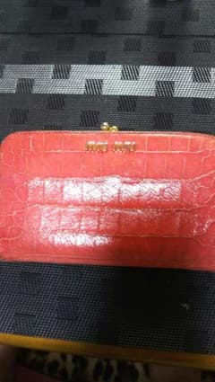 miumiuお財布 31日限定値下げ早い者勝ち！のサムネイル