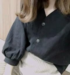 GU 黒 フロントボタンブラウス Lのサムネイル