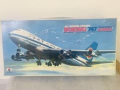 日東科学1／100全日空B747スーパージャンボ／モヒカン塗装