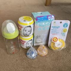 中古品有り　授乳セットのサムネイル