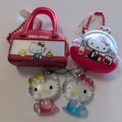 ハローキティ ミニチュアバッグ ＆ マスコット 3点セットのサムネイル