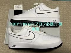 【新品未使用】27㎝　ナイキ エアフォース1  ホワイト/ブラックのサムネイル