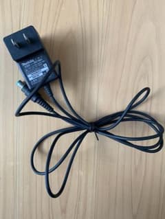 マキタ 充電器 ACアダプターDC7021のサムネイル