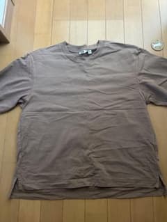 UNIQLO U ブラウン 半袖Tシャツ Sのサムネイル