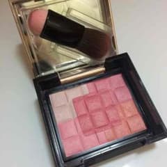 マキアージュ チークドラマティックムードヴェール MAQUillAGEのサムネイル