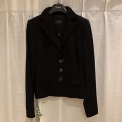 AKRIS ジャケット 9号 値札355000円 - メルカリ