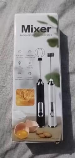 USB充電式ハンドミキサー ブラックのサムネイル