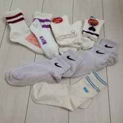 ナイキ靴下二足のサムネイル