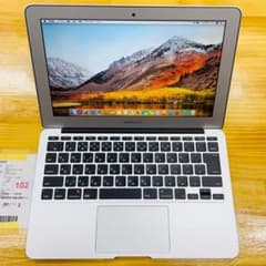 激安　APPLE MacBook Air 2015 11.6インチのサムネイル