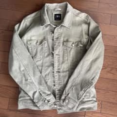 zara デニムジャケットのサムネイル