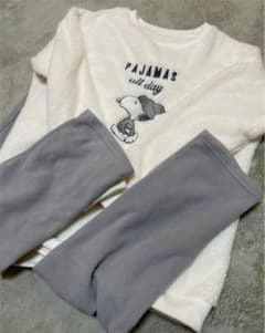 【美品】UNIQLO パジャマ　ルームウェアのサムネイル