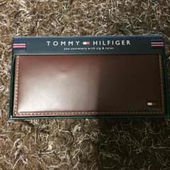 TOMMY HILFIGER 長財布のサムネイル
