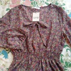 新品❤️花柄ワンピース✨リボンワンピース✨春ワンピース✨SPB✨タグ付き✨のサムネイル
