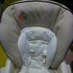 コンビ ハイローチェアのサムネイル
