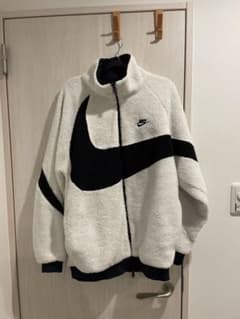 本日限定価格)NIKE ビッグスウォッシュ　リバーシブルボアブルゾンのサムネイル