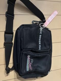 Lovetoxic ショルダーバッグ 黒のサムネイル