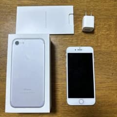iPhone7 シルバー 128GB SIMフリーのサムネイル