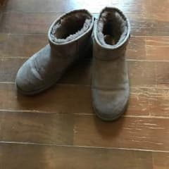 UGGムートンのサムネイル