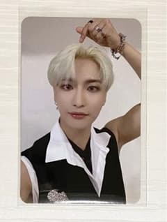 ATEEZ ソンファ トレカ wonderwall まとめ売り ATEEZ Wonderwall ver.4 ソンファ トレカ - メルカリ