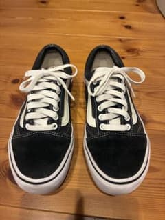 VANS Old Skool ブラック ホワイト スニーカーのサムネイル