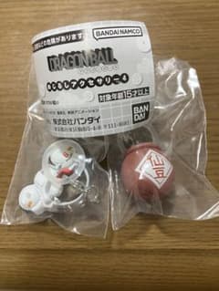 ドラゴンボール めじるしアクセサリー4 仙豆 ブルマのバイク 2種セットのサムネイル