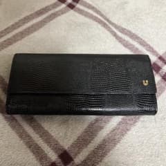 ジャンク品】ウンガロ リザード型押 ギャルソン型小銭入れ フラップ長 