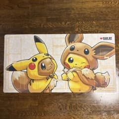 プレイマット FAN OF PICACHU & EIEVUI - メルカリ