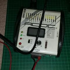バッテリー充電器のサムネイル