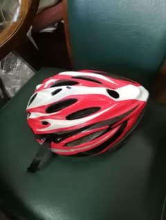 自転車用ヘルメット 赤×白のサムネイル