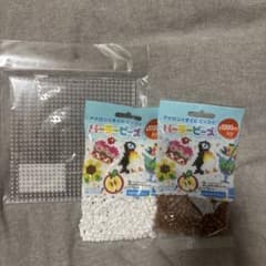 パーラービーズ 白・茶色セット プレート付きのサムネイル