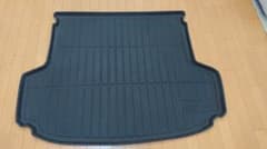 スバル　レヴォーグ専用　ラゲッジマットのサムネイル