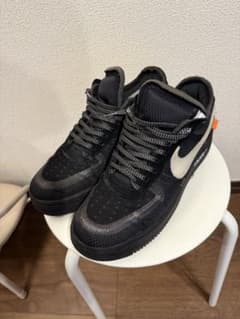 Off-White × Nike Air Force 1 Low "Black"のサムネイル