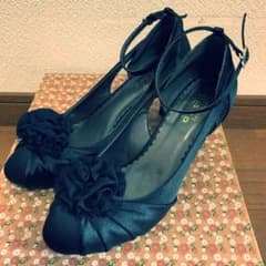 ヒール パンプス 黒のサムネイル
