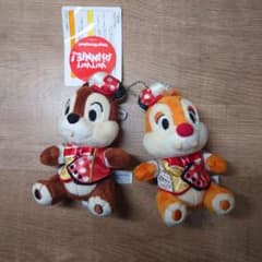 ディズニー　チップとデール　ぬいぐるみバッジ　ベリーベリーミニーのサムネイル
