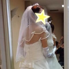 ウェディングベール （フリル&リボン&パール）のサムネイル