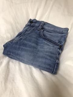 【本日限定値下げ】 UNIQLO デニム ジーパンのサムネイル