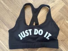 Nike JUST DO IT. スポーツブラ Mサイズ　ヨガウェア　ランニングのサムネイル