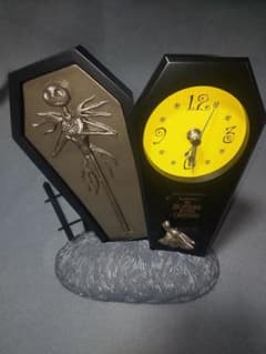 激レア！ナイトメア・ビフォア・クリスマス 限定 ジオラマ風振り子時計 限定品 激レア！ナイトメア・ビフォア・クリスマス 限定 ジオラマ風振り子時計