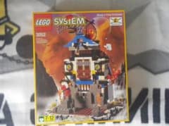 未開封 LEGO  3052　Ninja Fire Fortressのサムネイル