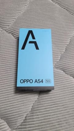 OPPO　A54 5G スマートフォン　オッポ　6.5インチのサムネイル