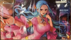 ワンピースカードゲーム オフィシャルプレイマット ネフェルタリ・ビビのサムネイル