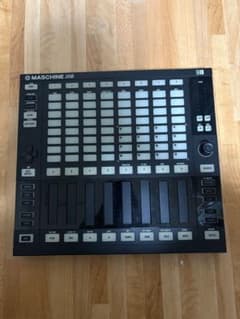 native MASCHINE JAM コントローラーのサムネイル
