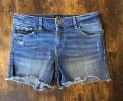 Thumbnail of GAP ショートパンツ 10 デニムブルー ダメージ　140cm