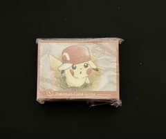 ポケモンカードゲーム　ぼうしをかぶったピカチュウ　スリーブのサムネイル