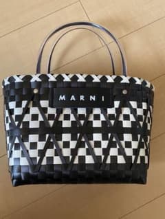 MARNI マルニ かごバッグ ブラック ホワイト - メルカリ