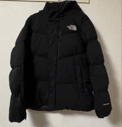 THE NORTH FACE ダウンジャケット ブラックのサムネイル